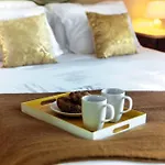 Apartamento Residenza Di Luce - By Myhomeincomo *